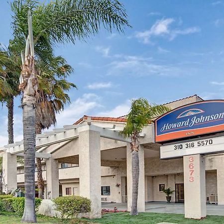 Howard Johnson By Wyndham Torrance Exteriér fotografie